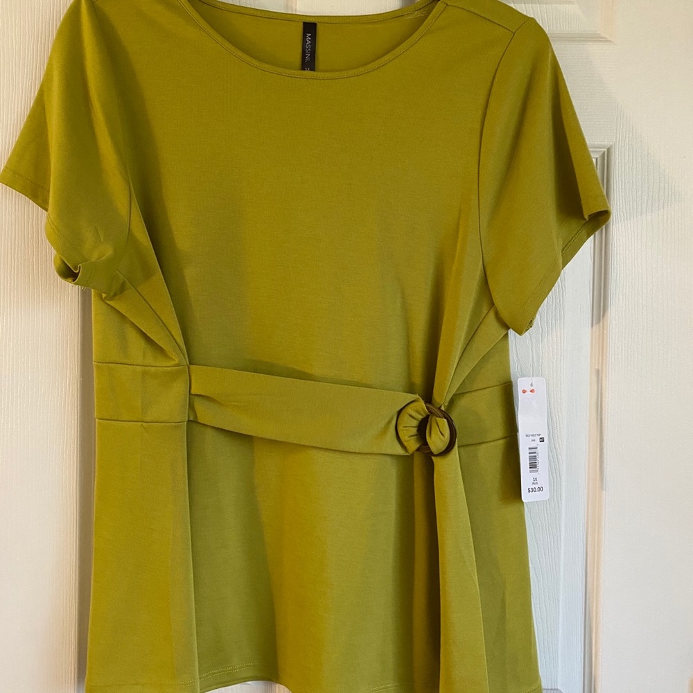 Green Self belt top NWT